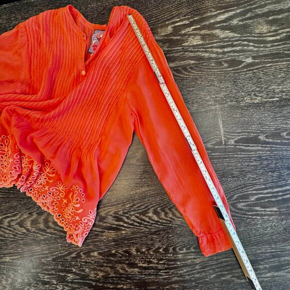 Johnny Was Peplum Top Womens L Red Embroidered Floral Scalloped Boho Cottagecore - Picture 11 of 13